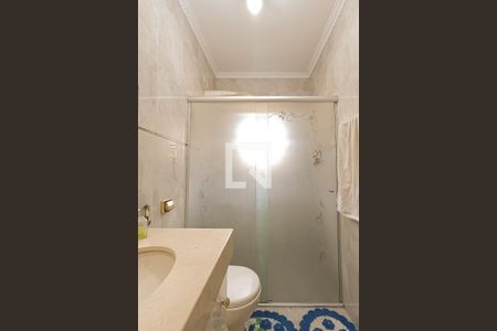 Casa à venda com 175m², 3 quartos e 2 vagas Casa à venda com 175m², 3 quartos e 2 vagasBanheiro da Suíte