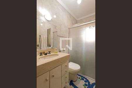 Casa à venda com 175m², 3 quartos e 2 vagas Casa à venda com 175m², 3 quartos e 2 vagasBanheiro da Suíte