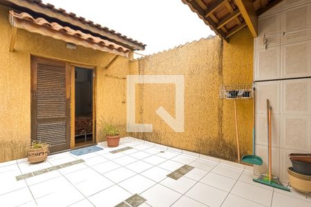 Casa à venda com 175m², 3 quartos e 2 vagas Casa à venda com 175m², 3 quartos e 2 vagasÁrea de Serviço