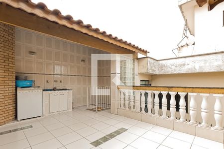 Casa à venda com 175m², 3 quartos e 2 vagas Casa à venda com 175m², 3 quartos e 2 vagasÁrea de Serviço