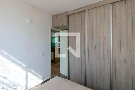 Quarto 2 de apartamento à venda com 2 quartos, 52m² em Camargos, Belo Horizonte