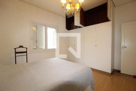 Quarto 1 de casa à venda com 4 quartos, 143m² em Vila Nova Conceição, São Paulo