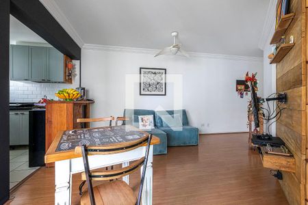 Apartamento para alugar com 60m², 2 quartos e 2 vagasSala