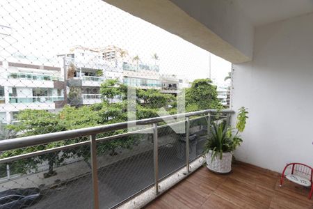 varanda de apartamento para alugar com 3 quartos, 185m² em Barra da Tijuca, Rio de Janeiro
