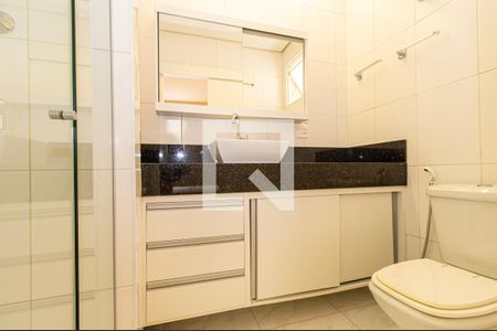 Banheiro da Suíte de casa à venda com 4 quartos, 320m² em Santa Lúcia, Belo Horizonte