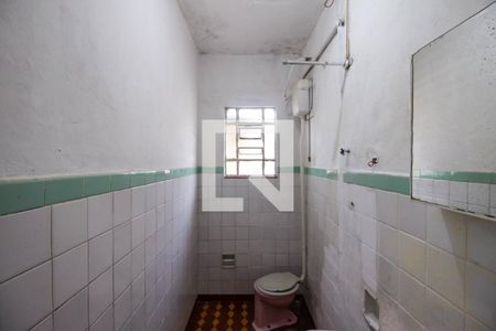 Banheiro de casa para alugar com 1 quarto, 80m² em Vila Ema, São Paulo