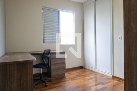 Quarto de apartamento para alugar com 2 quartos, 80m² em Coracao de Jesus, Belo Horizonte