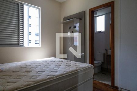 Suíte de apartamento para alugar com 2 quartos, 80m² em Coracao de Jesus, Belo Horizonte