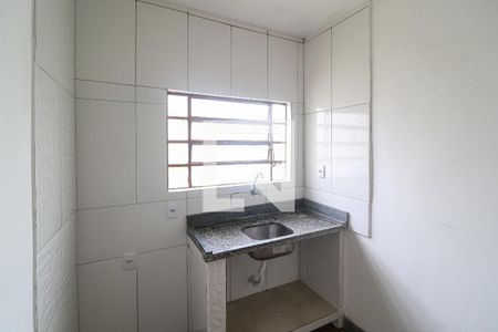 Sala e Cozinha de casa para alugar com 1 quarto, 40m² em Camaquã, Porto Alegre