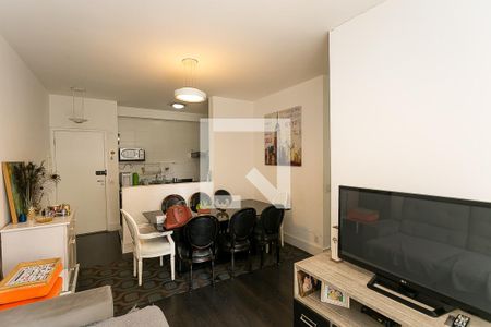 Sala  de apartamento para alugar com 3 quartos, 114m² em Vila Suzana, São Paulo