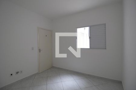 Quarto 2 de casa para alugar com 2 quartos, 37m² em Vila Elza, Sorocaba