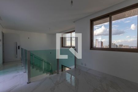 Sala 2º nível de apartamento à venda com 3 quartos, 173m² em São Pedro, Belo Horizonte