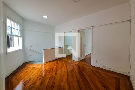 Casa à venda com 110m², 4 quartos e sem vagasala