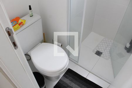 Banheiro de apartamento para alugar com 1 quarto, 35m² em Perdizes, São Paulo