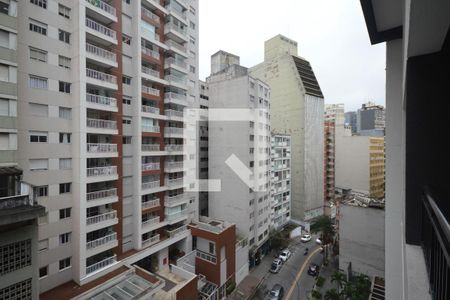 Vista da Rua de apartamento para alugar com 1 quarto, 30m² em Bela Vista, São Paulo