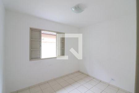 Quarto 1  de casa para alugar com 2 quartos, 70m² em Jardim São João (jaraguá), São Paulo