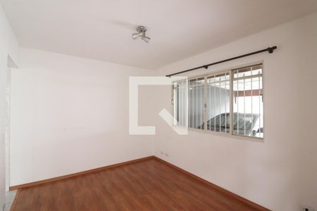 Sala  de casa para alugar com 2 quartos, 70m² em Jardim São João (jaraguá), São Paulo