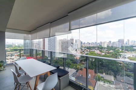 Varanda de apartamento à venda com 2 quartos, 64m² em Pinheiros, São Paulo