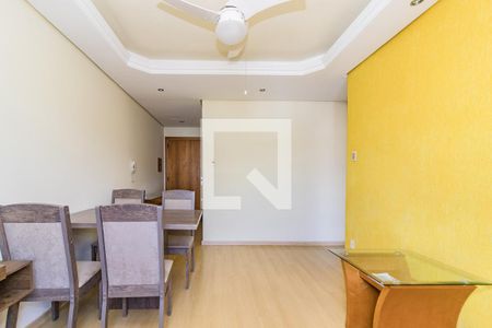 Sala de apartamento à venda com 2 quartos, 54m² em Medianeira, Porto Alegre