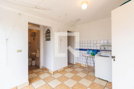 Casa para alugar com 215m², 3 quartos e 2 vagas Casa para alugar com 215m², 3 quartos e 2 vagasÁrea de Serviço