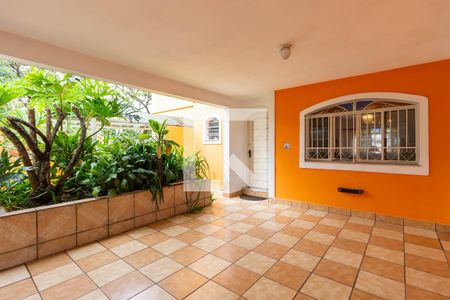 Casa para alugar com 215m², 3 quartos e 2 vagas Casa para alugar com 215m², 3 quartos e 2 vagasGaragem 2