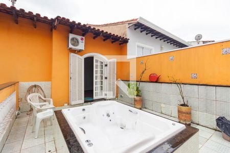 Casa para alugar com 215m², 3 quartos e 2 vagas Casa para alugar com 215m², 3 quartos e 2 vagasVaranda do Escritório