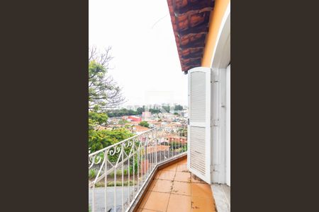 Casa para alugar com 215m², 3 quartos e 2 vagas Casa para alugar com 215m², 3 quartos e 2 vagasVaranda da Suíte