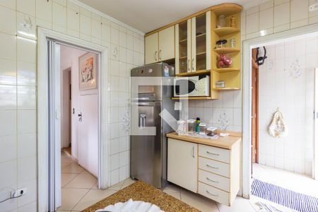 Casa para alugar com 215m², 3 quartos e 2 vagas Casa para alugar com 215m², 3 quartos e 2 vagasCozinha