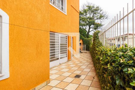 Casa para alugar com 215m², 3 quartos e 2 vagas Casa para alugar com 215m², 3 quartos e 2 vagasQuintal