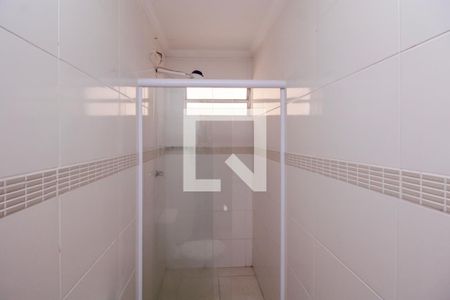 Banheiro de apartamento para alugar com 1 quarto, 38m² em Vila Santa Clara, São Paulo