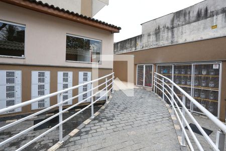 Hall de entrada de apartamento à venda com 2 quartos, 45m² em Vila Rio Branco, São Paulo