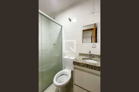 Banheiro de kitnet/studio para alugar com 1 quarto, 40m² em Parada Inglesa, São Paulo