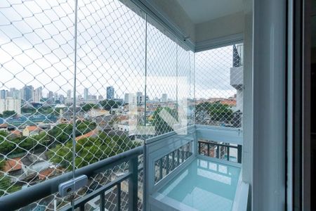 sacada da sala de apartamento à venda com 2 quartos, 38m² em Vila Invernada, São Paulo