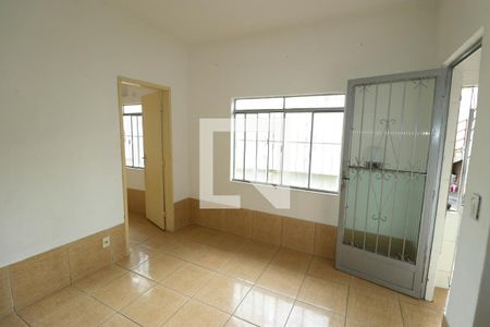 Sala de apartamento para alugar com 1 quarto, 40m² em Vila Sao Sebastiao, Duque de Caxias