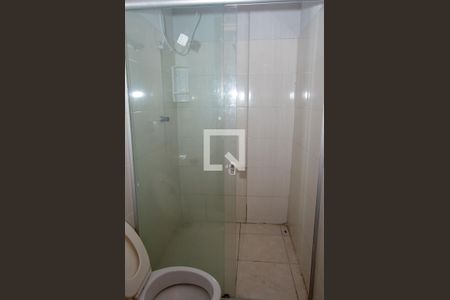 Banheiro de kitnet/studio para alugar com 1 quarto, 40m² em Setor Centro Oeste, Goiânia