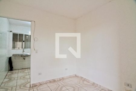 Quarto de casa para alugar com 1 quarto, 40m² em Jardim Peri, São Paulo