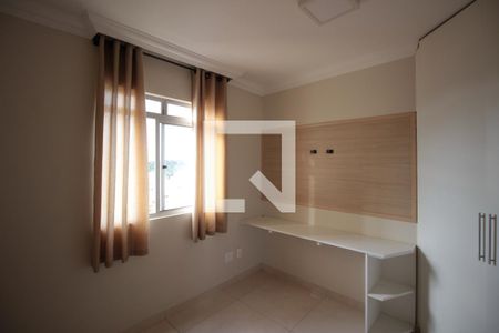 Quarto de apartamento para alugar com 2 quartos, 62m² em Castelo, Belo Horizonte