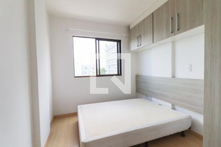 Quarto 1 Suite de apartamento para alugar com 1 quarto, 35m² em Portão, Curitiba