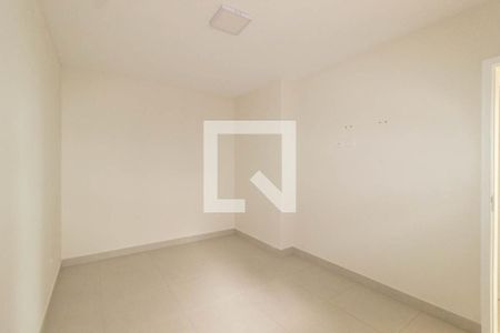 Quarto 2 de apartamento para alugar com 2 quartos, 48m² em Vila Mazzei, São Paulo