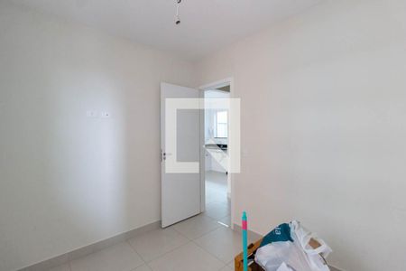 Quarto 1 de apartamento para alugar com 2 quartos, 48m² em Vila Mazzei, São Paulo