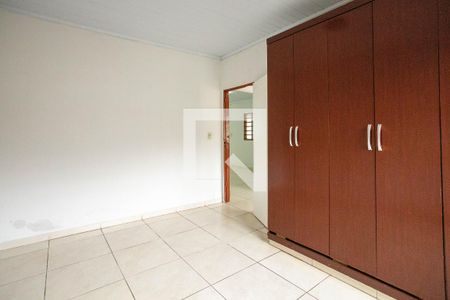 Quarto 1 de casa para alugar com 2 quartos, 110m² em Ipiranga, Goiânia