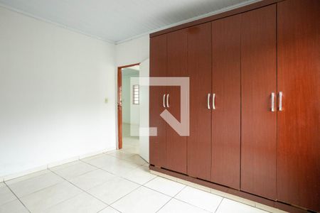 Quarto 1 de casa para alugar com 2 quartos, 110m² em Ipiranga, Goiânia