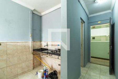 Sala e cozinha de kitnet/studio à venda com 1 quarto, 27m² em Centro, Guarulhos