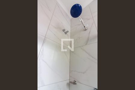 Banheiro de apartamento para alugar com 1 quarto, 25m² em Quitaúna, Osasco