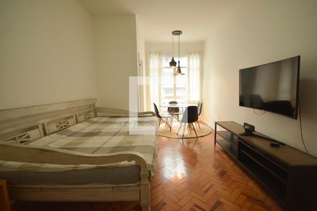 Sala de apartamento para alugar com 2 quartos, 65m² em Botafogo, Rio de Janeiro