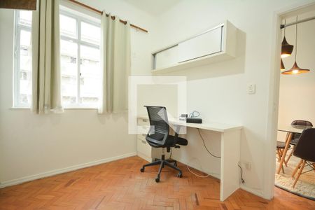 Quarto 1 de apartamento para alugar com 2 quartos, 65m² em Botafogo, Rio de Janeiro