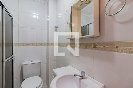 Banheiro de apartamento para alugar com 1 quarto, 46m² em Teresópolis, Porto Alegre