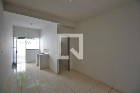 Quarto de apartamento para alugar com 1 quarto, 27m² em Mutondo, São Gonçalo