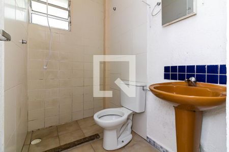 Banheiro de casa para alugar com 1 quarto, 56m² em Jardim Paraíso, São Paulo