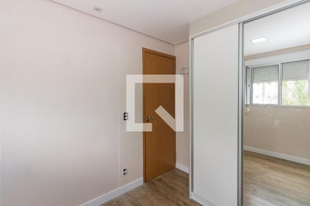Quarto de apartamento para alugar com 2 quartos, 48m² em Potássio Alves, Porto Alegre